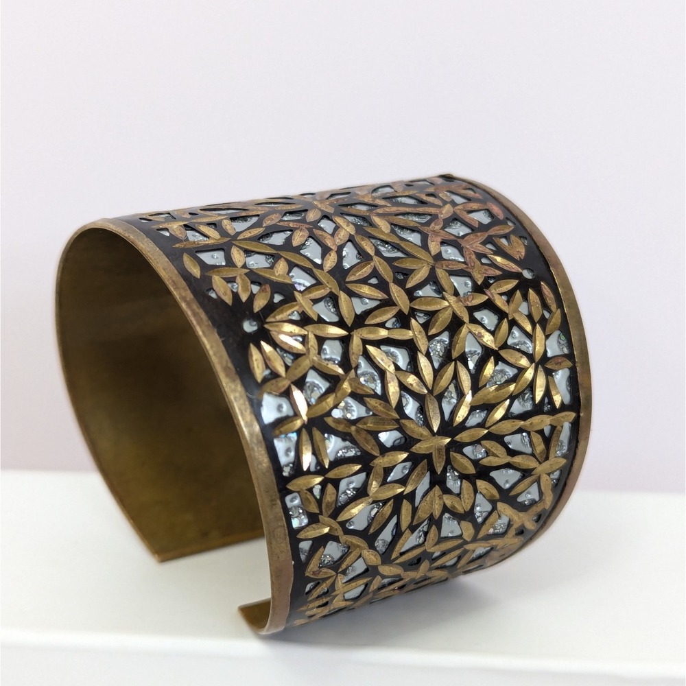 Brass Inlay Cuff Bracelet Metallic Silver Tone Etched Cutout Detail Boho India - Picture 1 of 13
